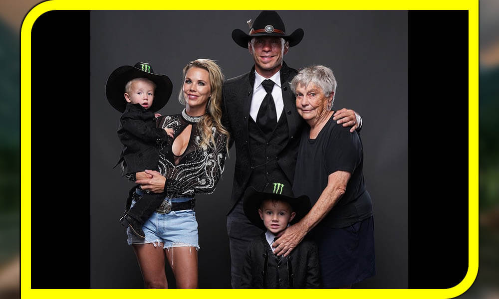 Family And Early Life Of Donald Cerrone 