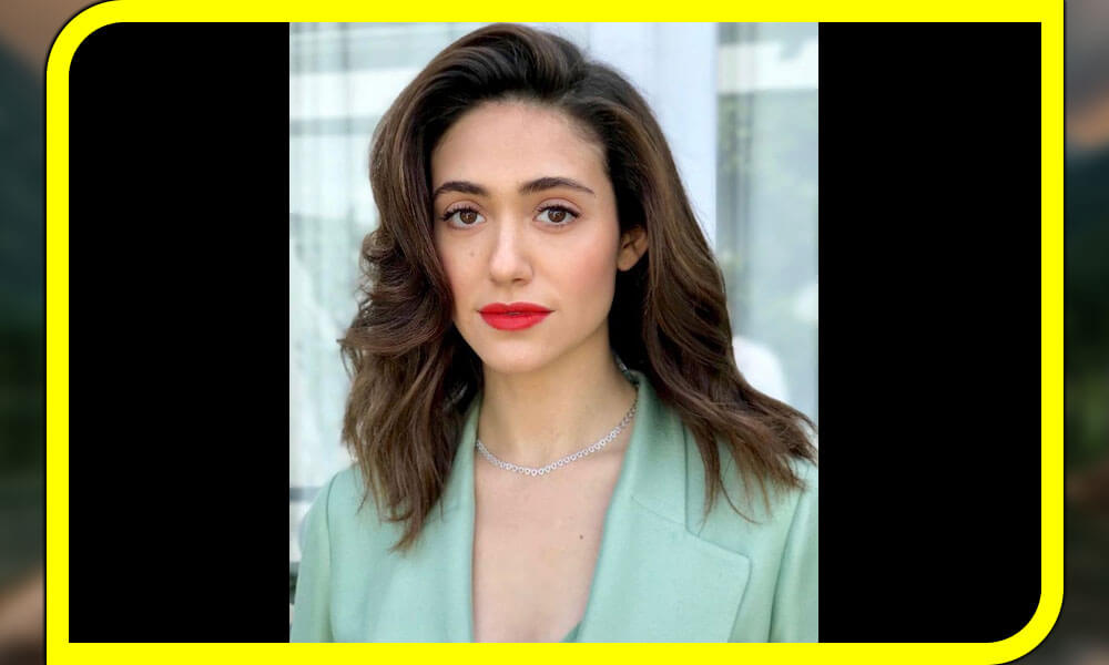 Family And Early Life Of Emmy Rossum 