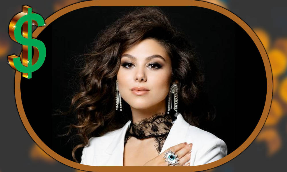 Kira Kosarin | Net Worth